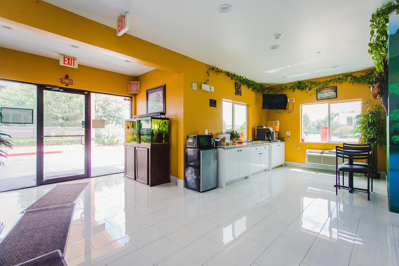 Moonlight Suites - Houston/George Bush Int'L Airport Eksteriør billede